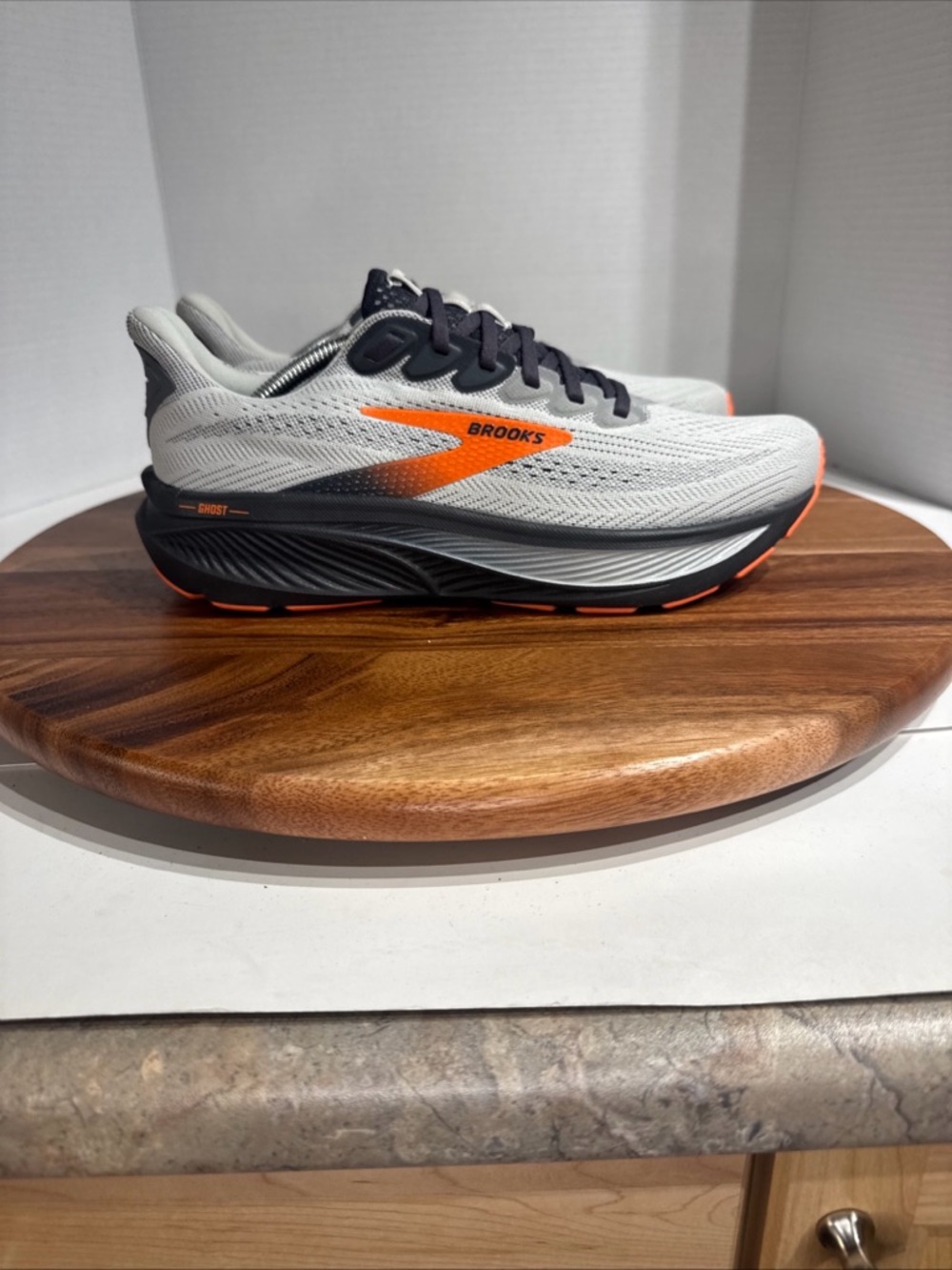 Brooks Ghost 17 Grey/Black/Orange Mens Size 8 D